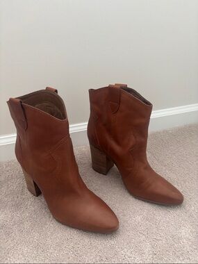 Aerosoles Boots Women's Size 9.5 Brown Caramel Cognac Leather Western Ankle